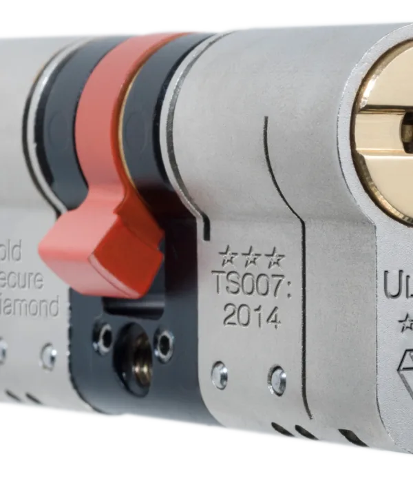 Ultion 3* Cylinder – Keyed to code Stating with a U